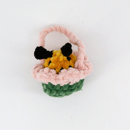 Crocheted Critter in a Basket - Image 9