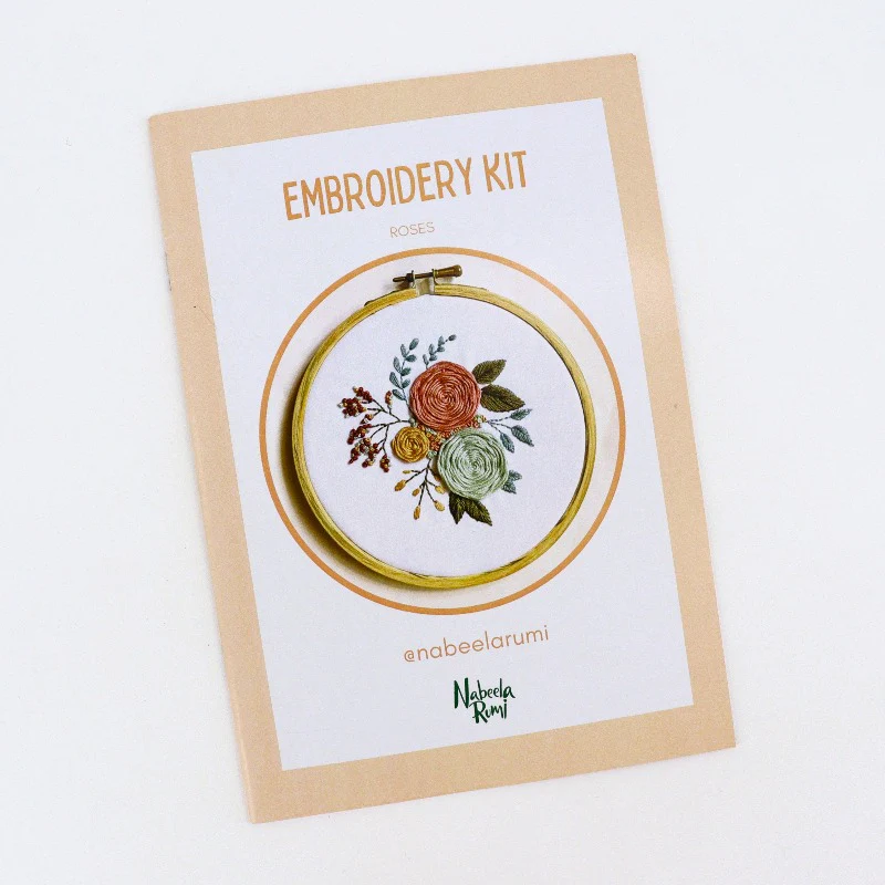 'Roses' Embroidery Kit - Image 2