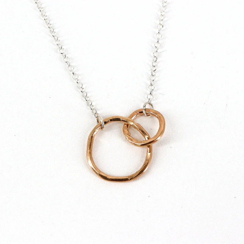 'Family Collection' 2 Gold Links Necklace - Image 2