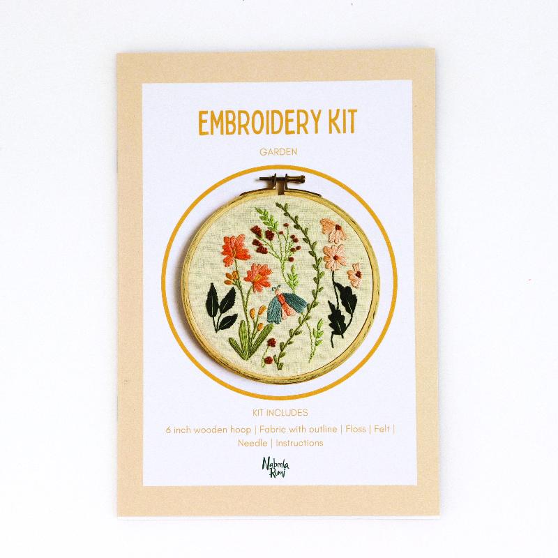 'Garden' Embroidery Kit - Image 2