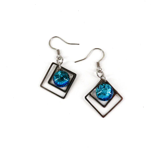 Geometric Glass Bead Earrings - Image 7