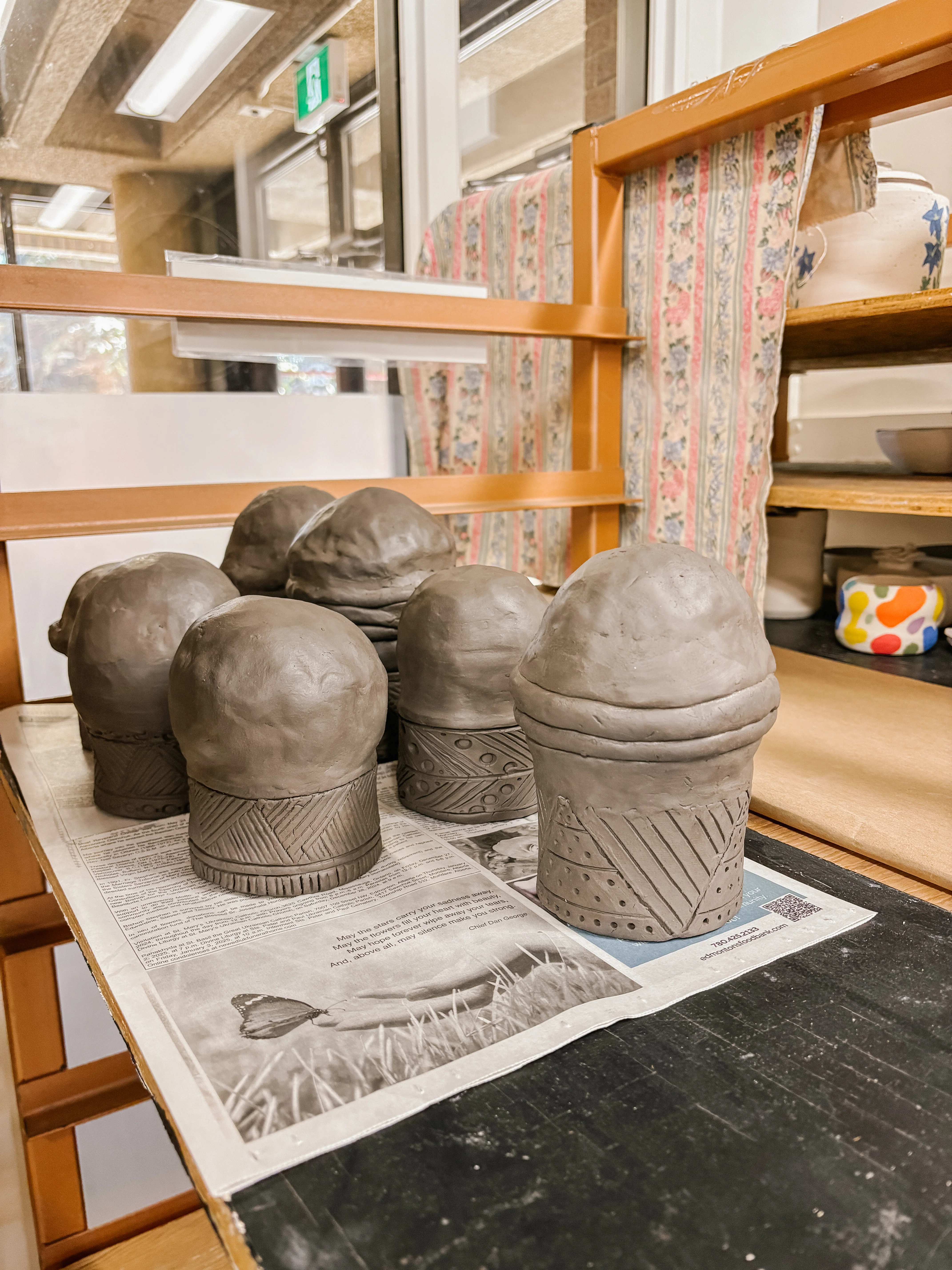 Iroquois Inspired Pottery - Image 2