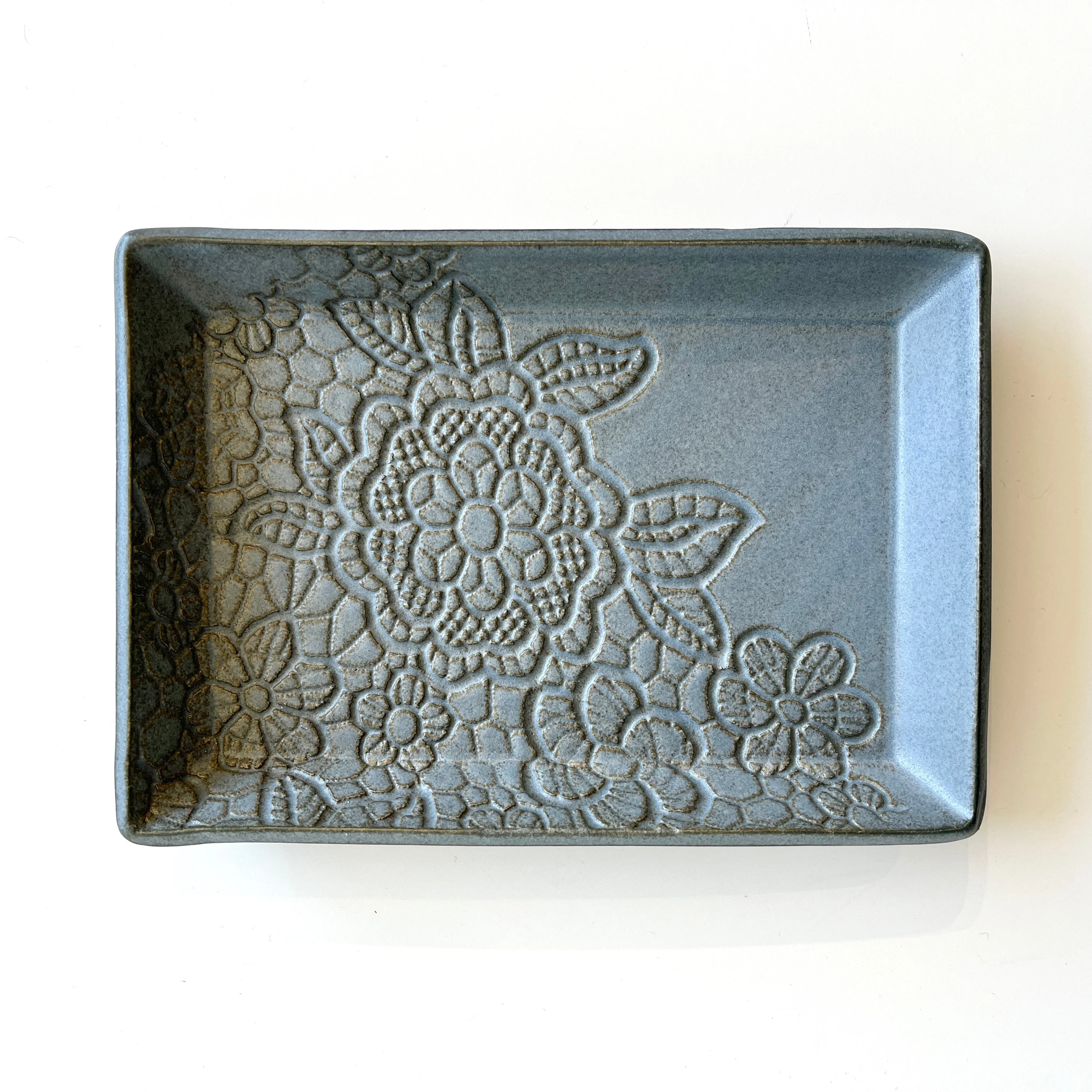Medium Grey/Blue Plate Imprinted