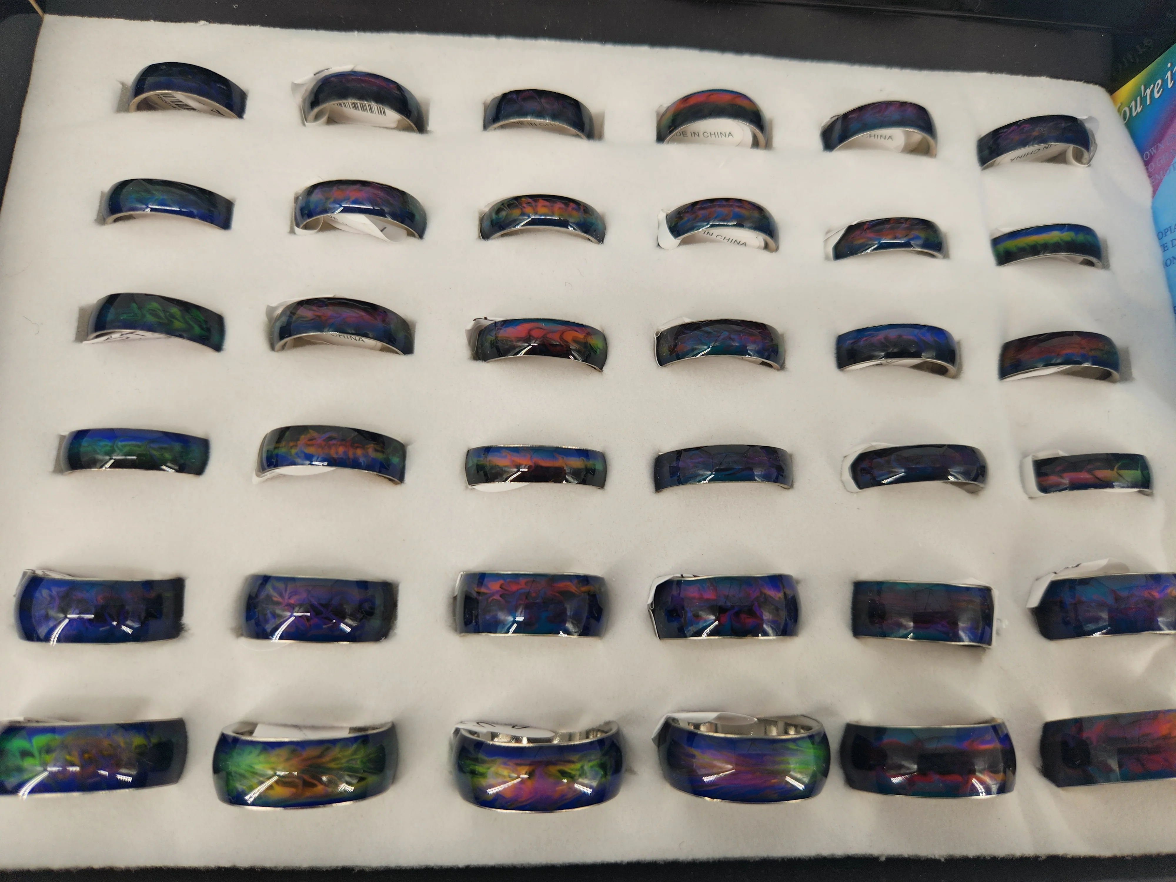 Mood Ring- Amazing Swirl