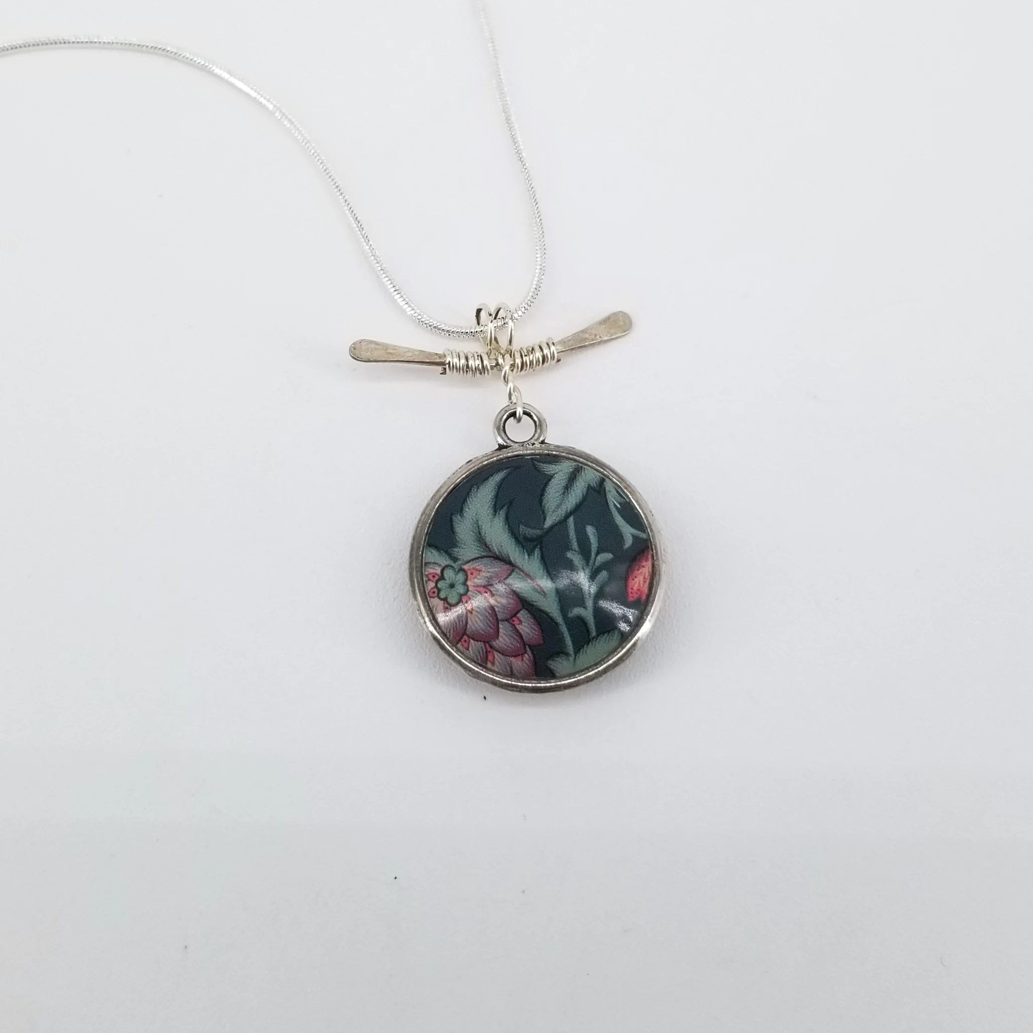 Pendant Double Sided Upcycled Biscuit Box - Image 14