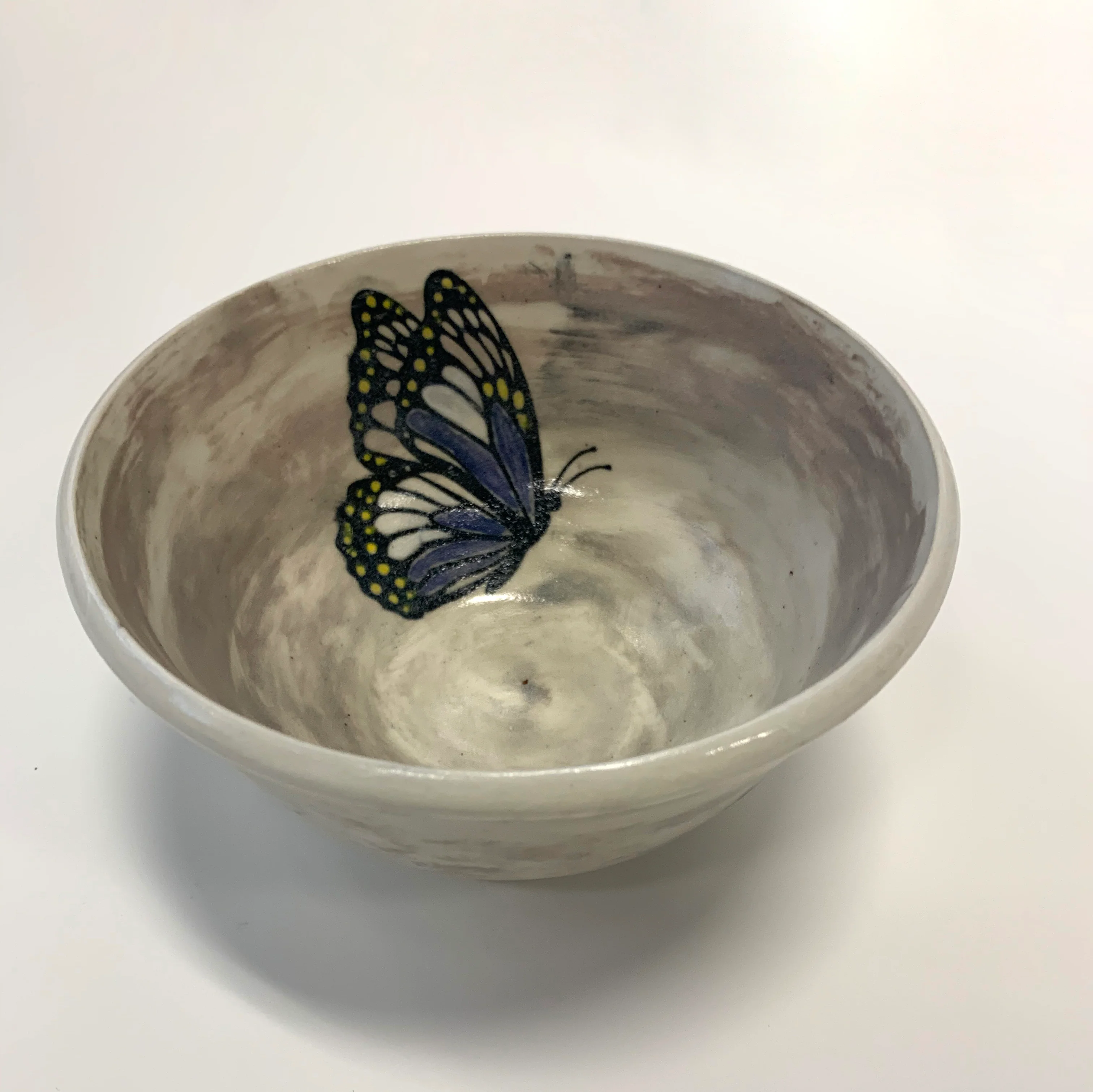 Small pottery bowl - Image 10