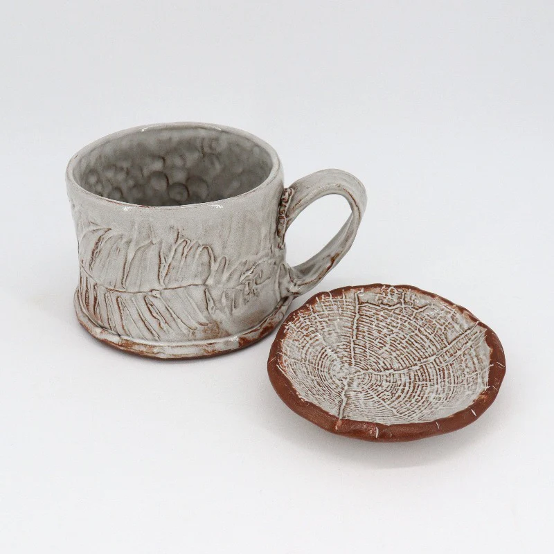 Prairie Embossed Mugs and Trivet Set - Image 4