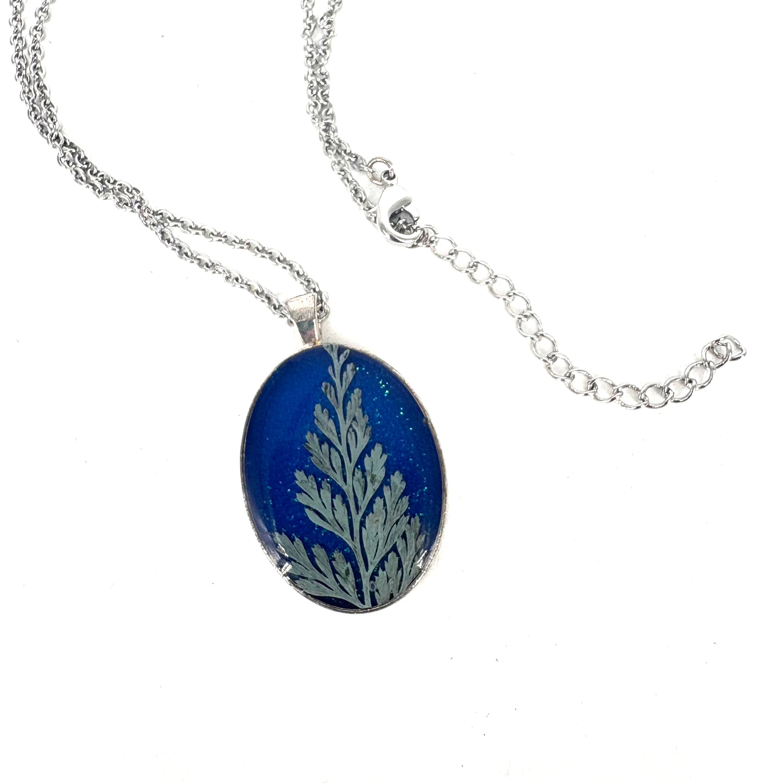 Round Pressed Flower Necklace - Image 5