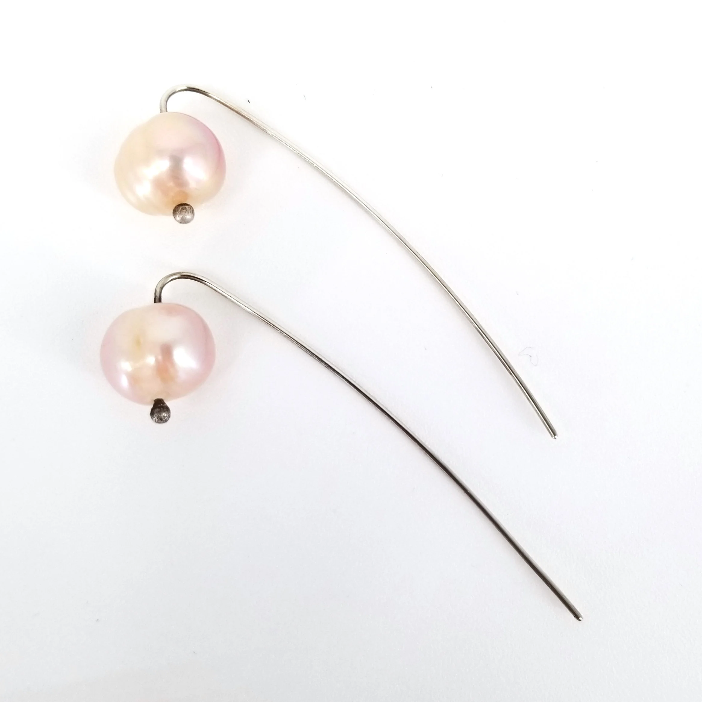 'The Pearl' Pink Toned Freshwater Pearl Earring