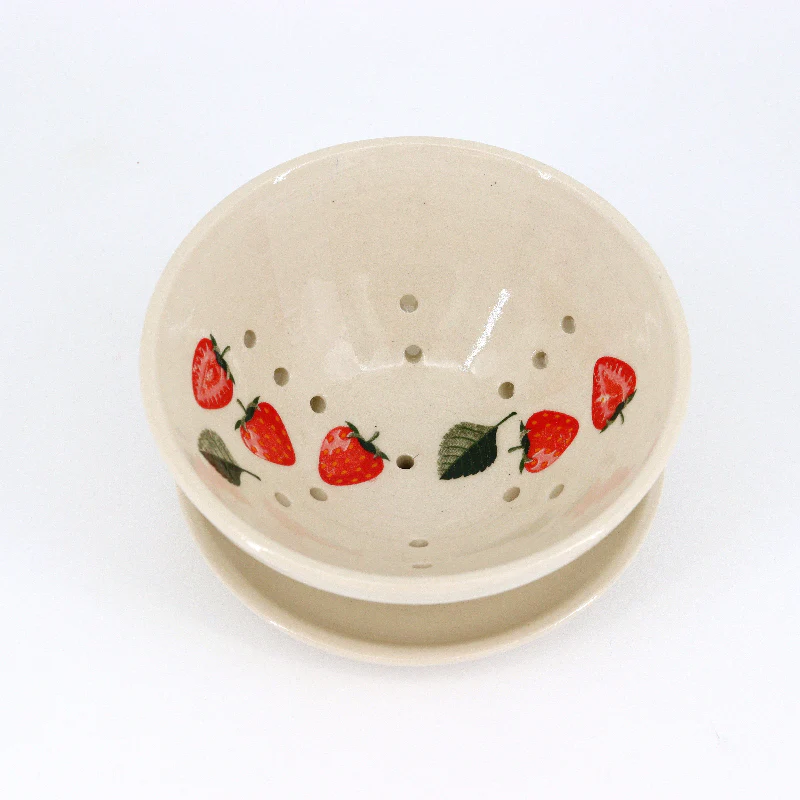 'Strawberry' Berry Bowl Strainer