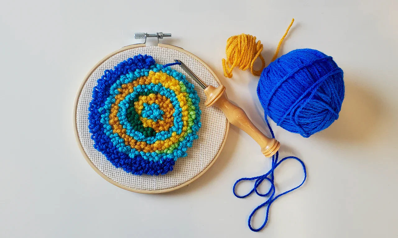 Creative Circle – Winter - Image 4